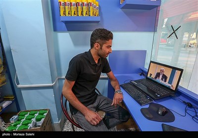 تماشای اولین مناظره نامزدهای ریاست جمهوری - اصفهان
