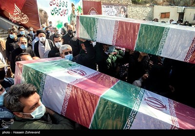 مراسم تشییع پیکر دو شهید گمنام در روضه الشهدای جماران