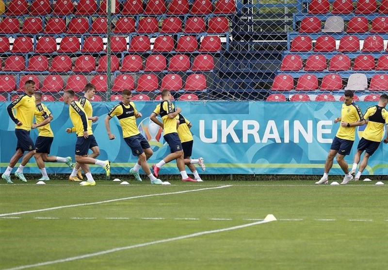 یورو 2020| عقب‌نشینی یوفا برابر اوکراین؛ حفظ شعارهای سیاسی روی پیراهن