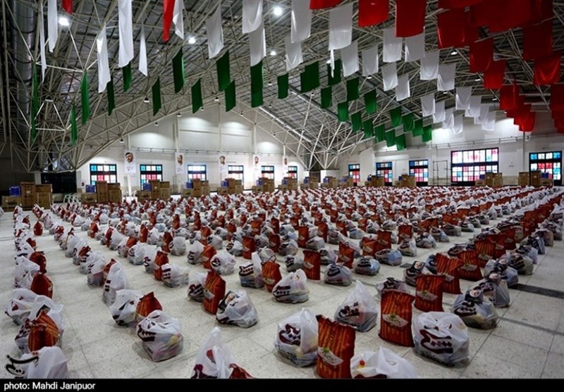 توزیع بسته‌های معیشتی و جهیزیه در رزمایش حضرت روح‌الله اصفهان به روایت تصویر