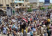 تظاهرات گسترده علیه عناصر وابسته به ائتلاف سعودی در «تعز» یمن