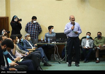 در حاشیه حضور علیرضا زاکانی در دانشگاه امیرکبیر