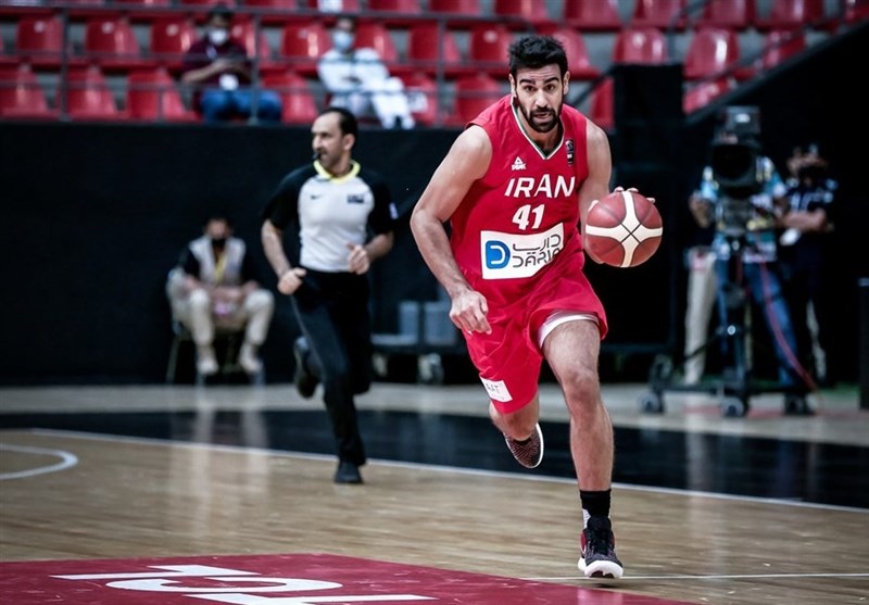 ارسلان کاظمی: تیم‌های عربی در بسکتبال هم مثل فوتبال بدقلق هستند