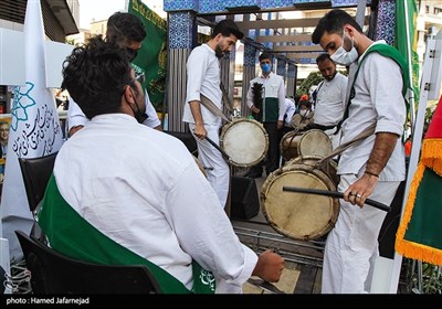 گرامیداشت دهه کرامت با حضور خادمیاران رضوی استان تهران