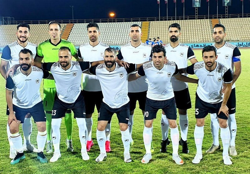 لیگ دسته اول فوتبال|تیم شاهین بوشهر برابر تیم هوادار متوقف شد