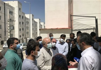 بازدید سرزده رئیس مجلس از مسکن مهر پردیس/ قالیباف: امکانات لازم برای بهبود وضعیت زندگی مردم فراهم شود