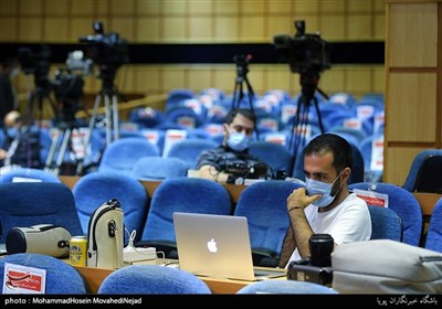 در حاشیه حضور خبرنگاران در ستاد انتخابات 1400