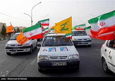 شادی مردم قم پس از پیروزی سیدابراهیم رئیسی در انتخابات