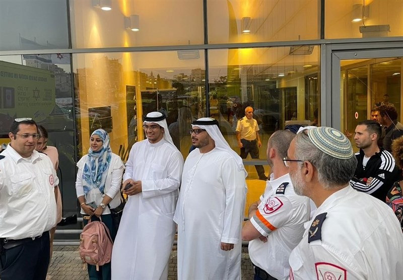 دواطلبان اماراتی به ستاره داود سرخ پیوستند+عکس