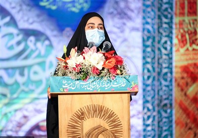 زینب سلیمانی در حرم رضوی: "حاج قاسم" خادم ملت ایران بود / تا ابد عشق مردم به پدرم را با هیچ چیز عوض نمیکنیم + فیلم