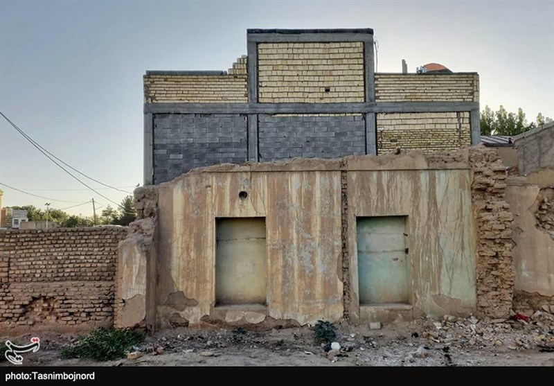 مشکلات و عدم ایمنی منازل مسکونی ارتفاعات منطقه حاجی آباد شهرری برطرف می‌شود
