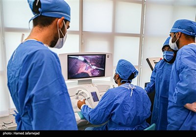 اولین عمل جراحی رباتیک از راه دور ایران و تست حیوانی ربات بومی سازی شده جراحی از راه دور سینا ساخت متخصصان ایران 