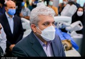 بازدید سورنا ستاری معاون علمی و فناوری رییس جمهور از ربات بومی سازی شده جراحی از راه دور سینا 