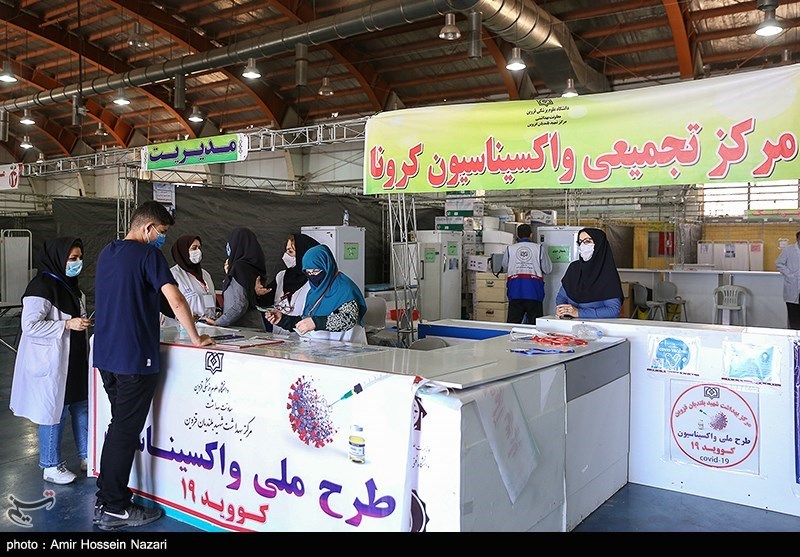 پنجمین مرکز تجمیعی واکسیناسیون کرونا در اصفهان آغاز به کار کرد/ مراجعه روزانه 12 هزار نفر به مراکز واکسیناسیون