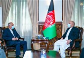 اتمر در دیدار با طاهریان: تقویت اجماع منطقه‌ای برای موفقیت روند صلح افغانستان ضروری است