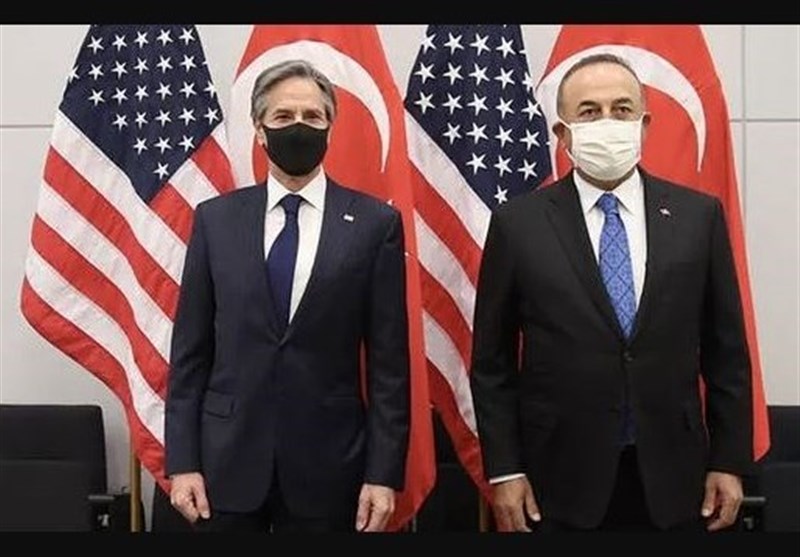 گفت‌وگوی تلفنی وزرای خارجه ترکیه و آمریکا درباره انتقال غلات اوکراین