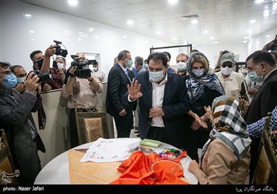 حاج علی روحی خیر در افتتاح مجموعه رفاهی و درمانی در سرای احسان