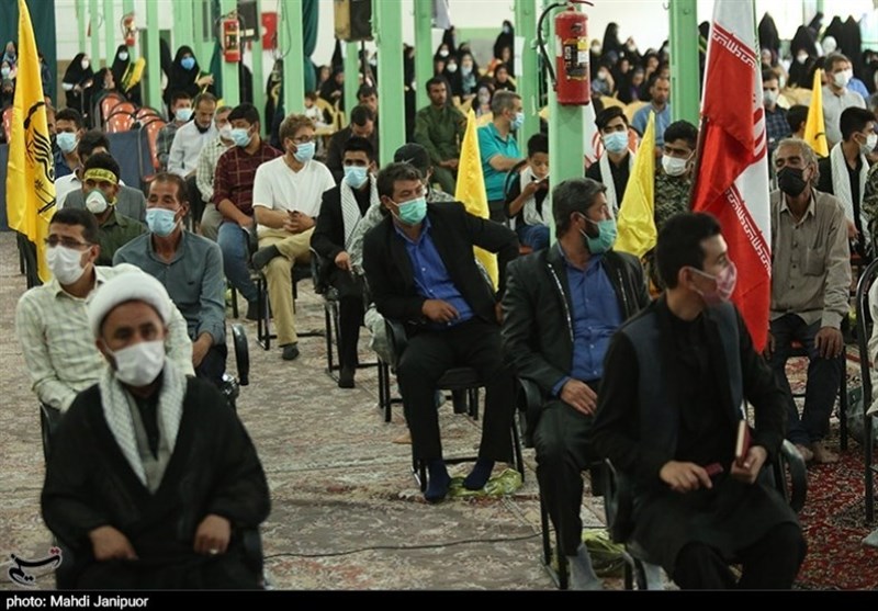 نخستین یادواره شهدای دانش آموز قربانی حقوق بشر آمریکایی در اصفهان به روایت تصویر