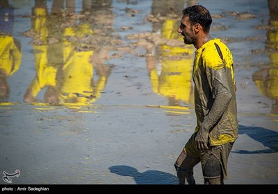 مسابقات فوتشل در روستای درب قلعه - فارس