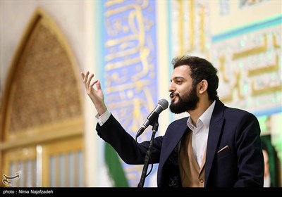 مجید تال در محفل شعر قرار - حرم مطهر رضوی