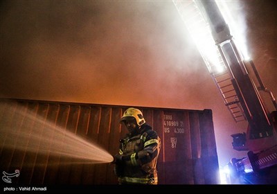  دولت دوازدهم تمام شد؛‌ سازمان اموال تملیکی علت و میزان خسارت آتش سوزی انبار تهران را اعلام نکرد 