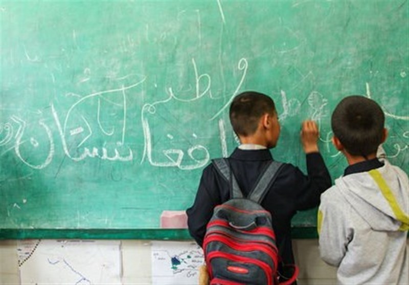 نامه‌ ایرانی‌ها به رئیس‌جمهور: به دستور رهبرانقلاب درباره تحصیل مهاجرین عمل کنید