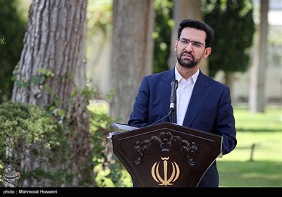  محمدجواد آذری جهرمی وزیر ارتباطات در حاشیه جلسه هیئت دولت 