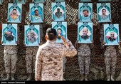 ادای احترام به مقام شهدا 