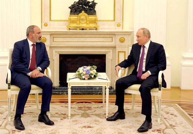 توافق پوتین و پاشینیان درباره تقویت همکاری‌ها بین روسیه، ارمنستان و جمهوری آذربایجان