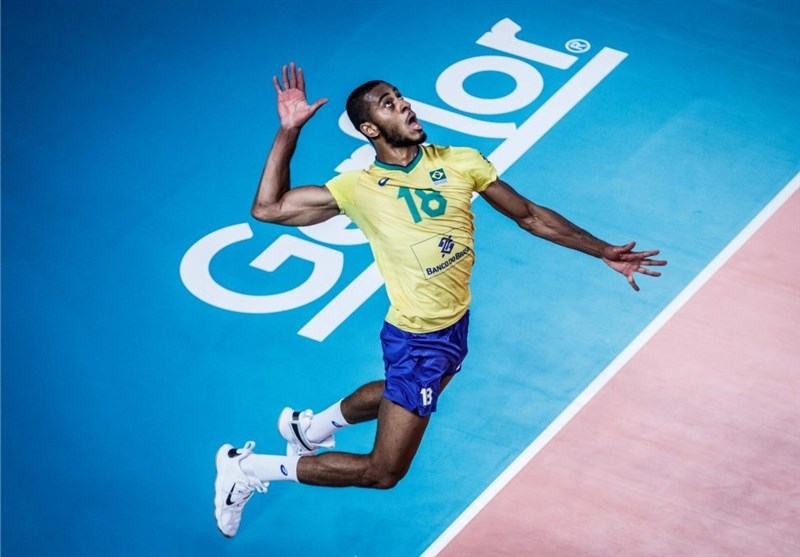 ستاره والیبال برزیل به لوبه پیوست