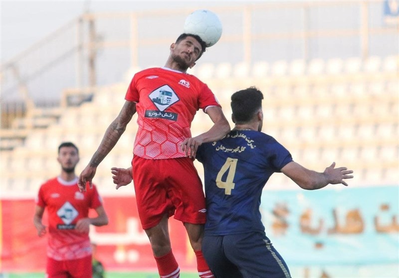 لیگ برتر فوتبال| پیروزی پرگل گل‌گهر مقابل تراکتور در نیمه نخست