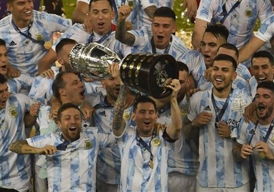  کوپا آمه‌ریکا ۲۰۲۱| آرژانتین، برزیل را برد و قهرمان شد/ طلسم مسی بالاخره شکست + عکس 