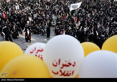 جشن عروسی دختران انقلاب