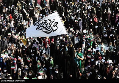 جشن عروسی دختران انقلاب