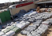 10 هزار قلم کالای قاچاق به ارزش 70 میلیارد ریال در بوشهر کشف شد