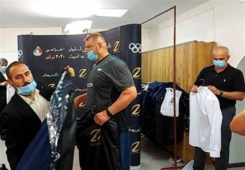لباس رسمی اعضای کاروان ورزش ایران تحویل داده شد