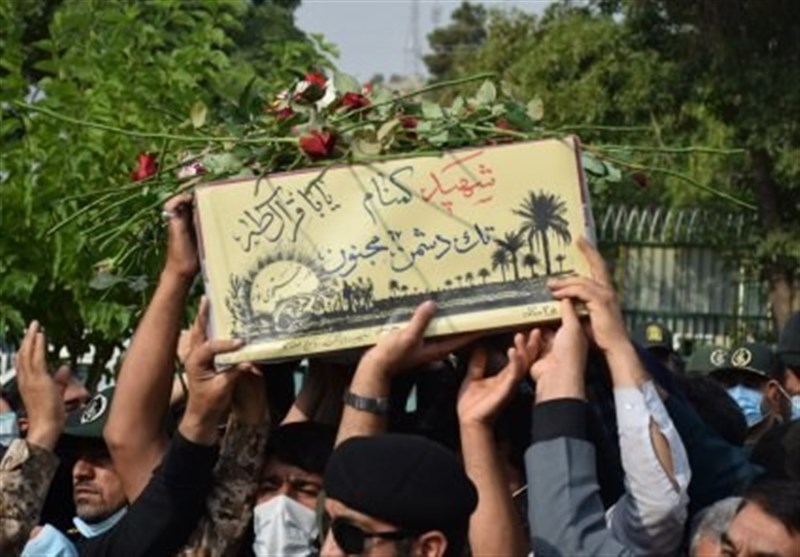 پیکر شهید گمنام دوران دفاع مقدس در یاسوج خاکسپاری شد