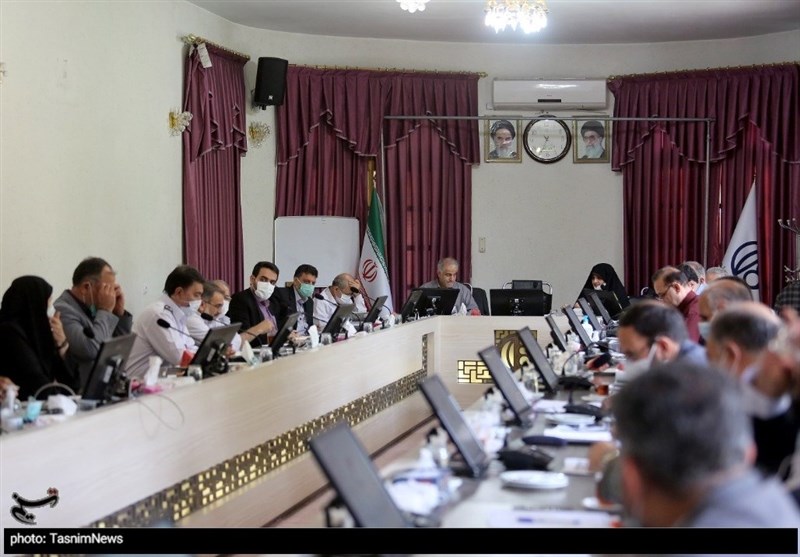 گزارش تسنیم از جلسه شورای شهر اصفهان/ پای &quot;تنش آبی&quot; و &quot;فرونشست زمین&quot; به صحن علنی شورا باز شد
