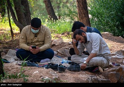 دعای عرفه در جوار قبور مطهر شهدای گمنام -شیراز 