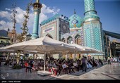 اقامة مراسم قراءة دعاء عرفة للامام حسین (ع) فی طهران وسائر المدن الایرانیة +صور