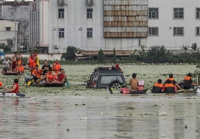 شکسته شدن سد بزرگ در چین/ 100 هزار نفر «ژنگجو» را تخلیه کردند