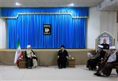 نماینده ولی فقیه در استان خراسان جنوبی: کرامات شهدا به طور جامع گردآوری شود