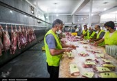 اهدای گوشت قربانی به نیازمندان در گرگان