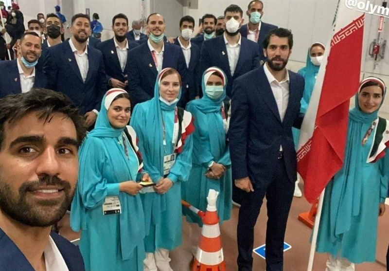 حمل پرچم ایران توسط صمد نیکخواه در المپیک در بین لحظات ورزشی برتر سال 2021