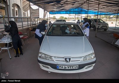 تزریق خودرویی واکسن کرونا در کرمانشاه