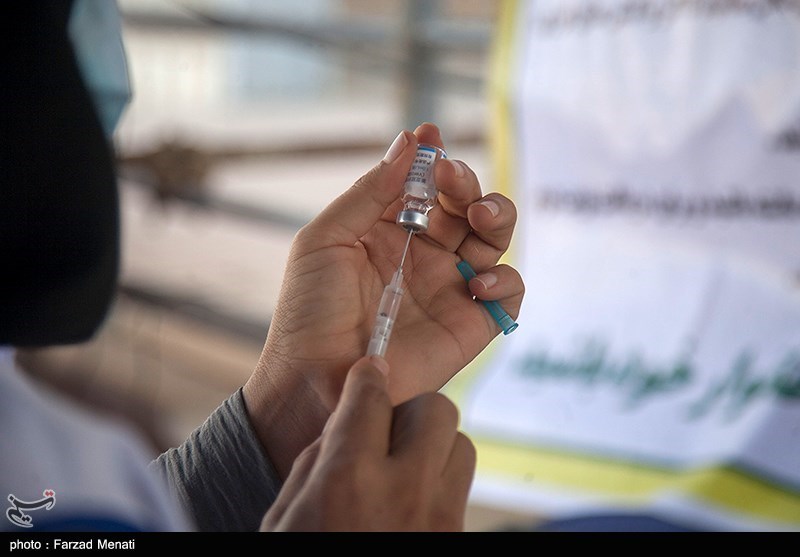 واکسیناسیون 96 هزار نفر از فرهنگیان شهر تهران در 21 پایگاه