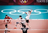 المپیک 2020 توکیو| والیبال ژاپن جای ایران در صدر جدول را گرفت/ پیروزی آسان فرانسه مقابل تونس
