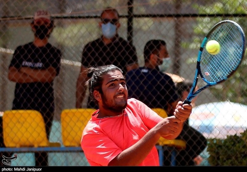 برگزاری روز سوم لیگ تنیس ایران