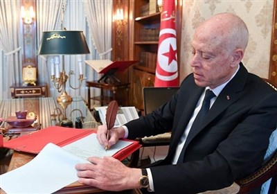  رئیس‌جمهور تونس: همه‌پرسی ۲۵ جولای و انتخابات پارلمانی ۱۷ دسامبر ۲۰۲۲ است 