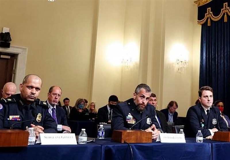 &apos;This Is How I&apos;m Going to Die&apos;: Officers Share US Capitol Attack Testimonies